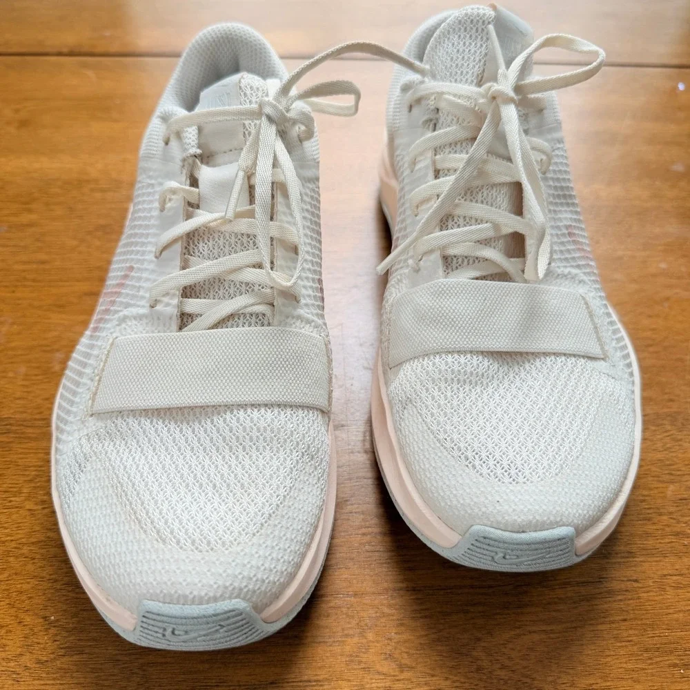 Nike MC Trainer 2 Womens Training Shoes Sail Pink Glaze DM0824-104 Size 7
